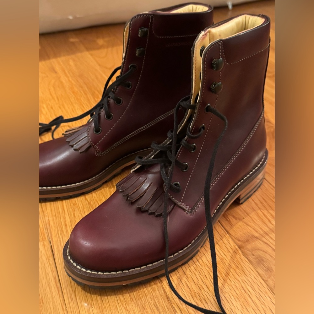 Burgundy Merrell boots, size 6